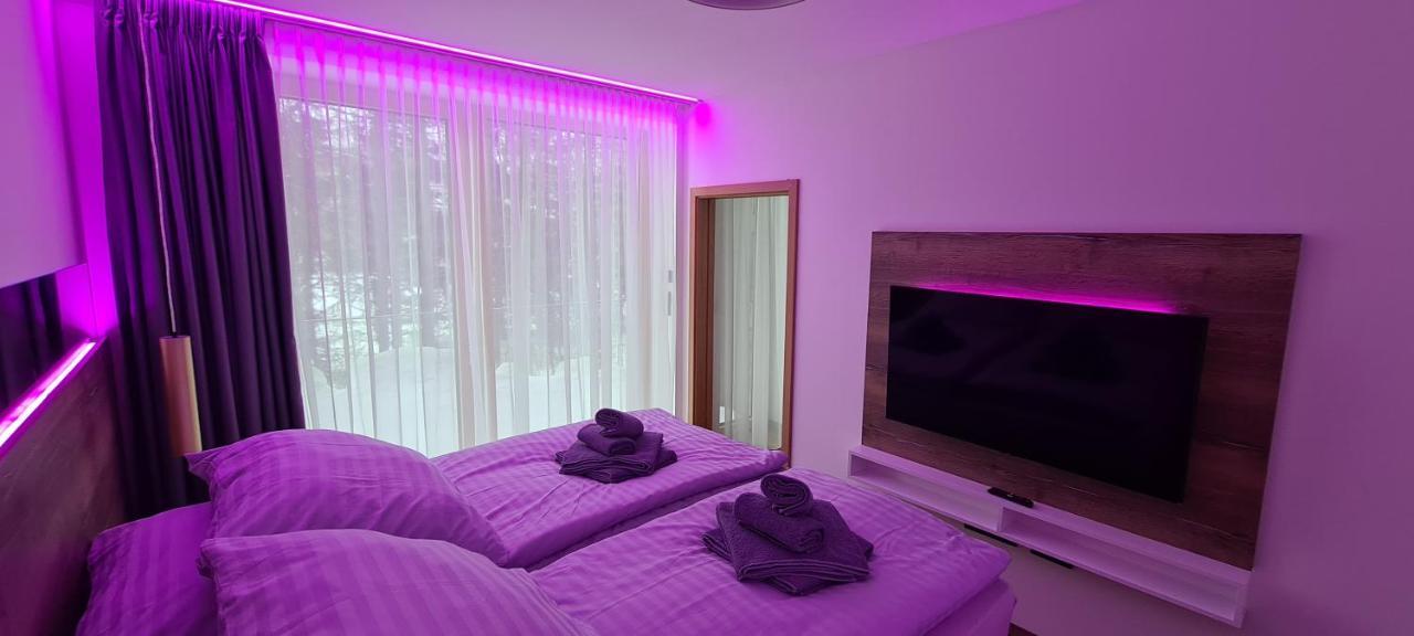 Hotel Ovruc - Rodinny Apartman 111 Strbske Pleso Bagian luar foto