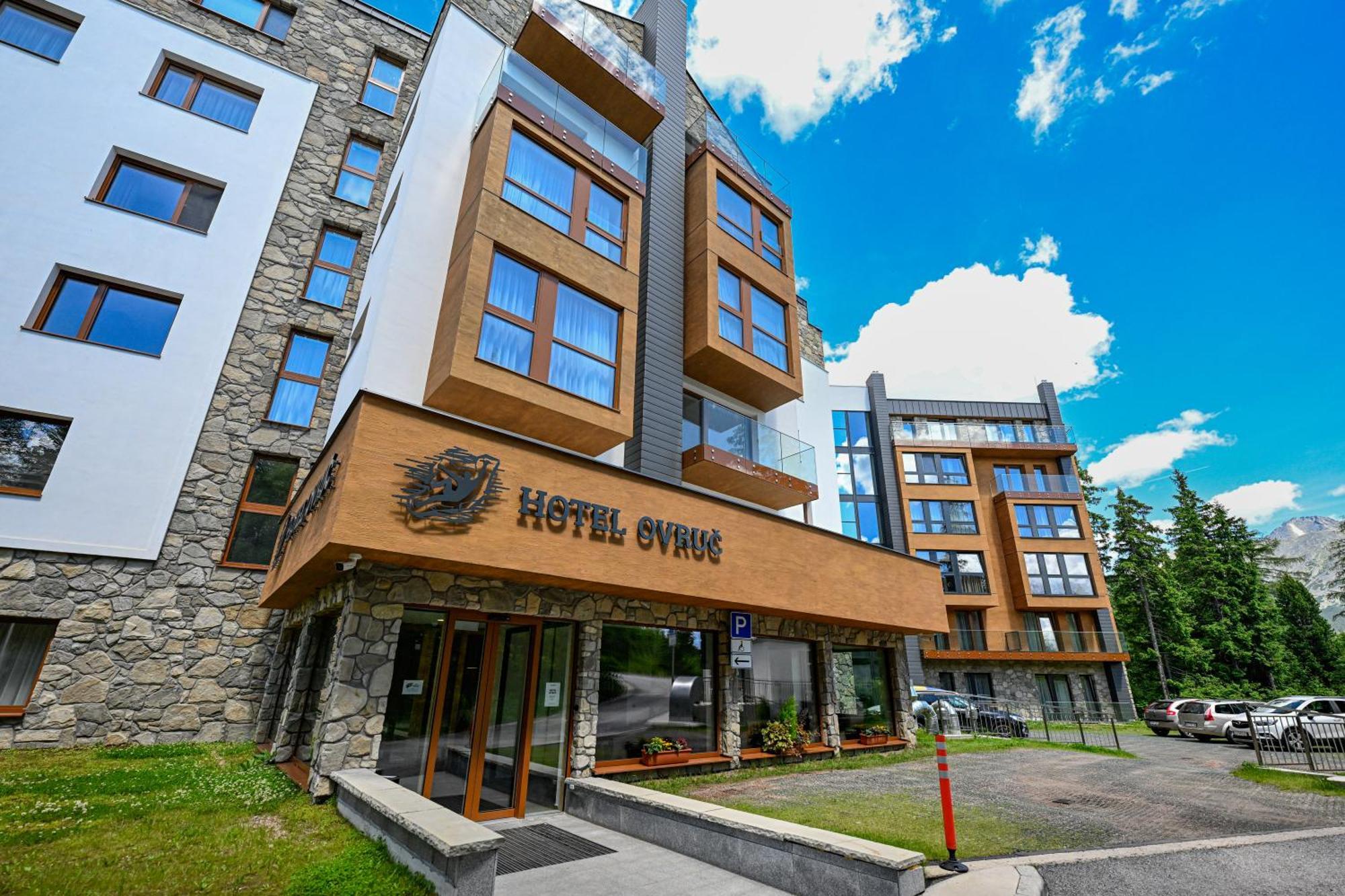 Hotel Ovruc - Rodinny Apartman 111 Strbske Pleso Bagian luar foto