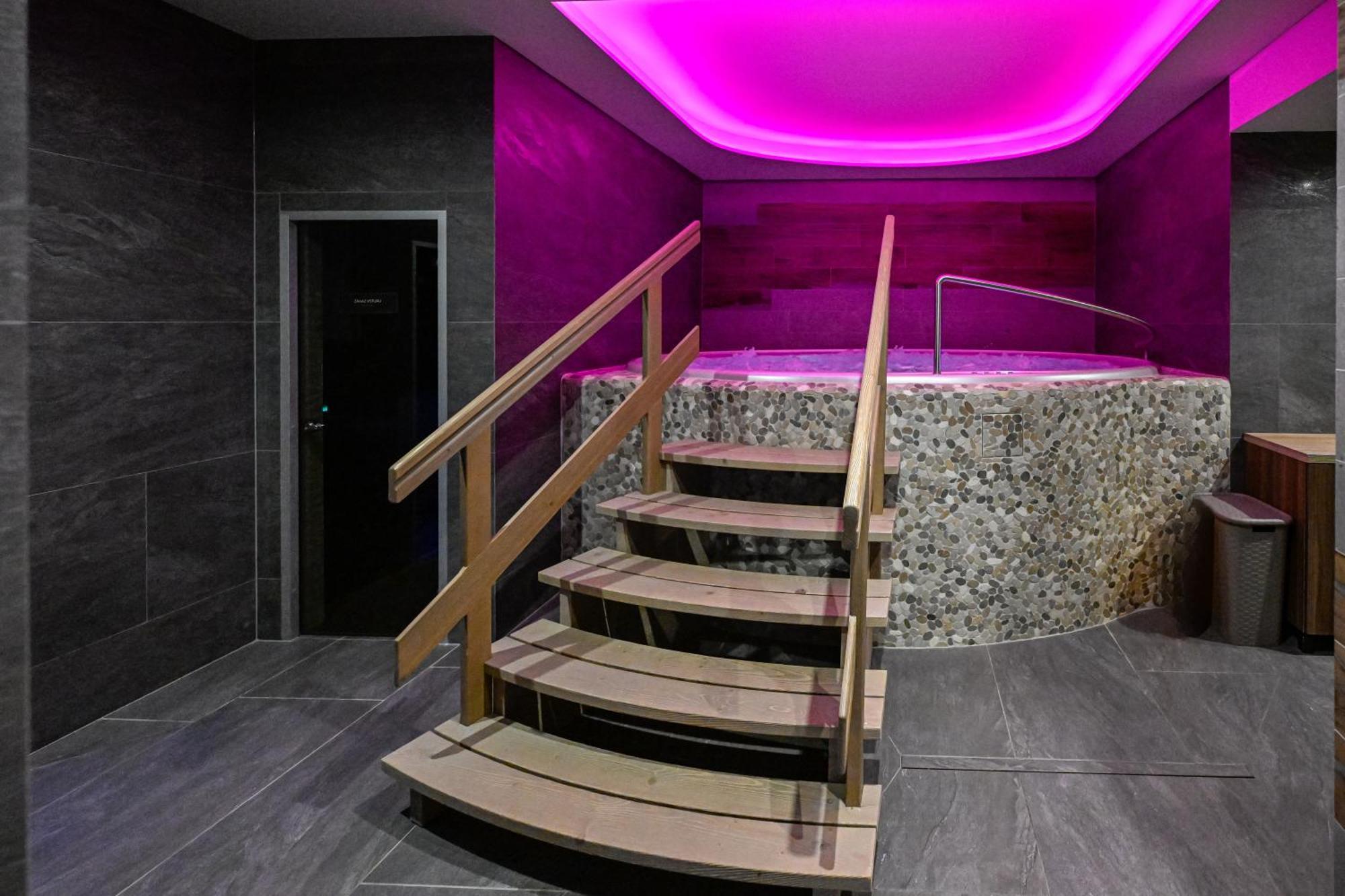 Hotel Ovruc - Rodinny Apartman 111 Strbske Pleso Bagian luar foto