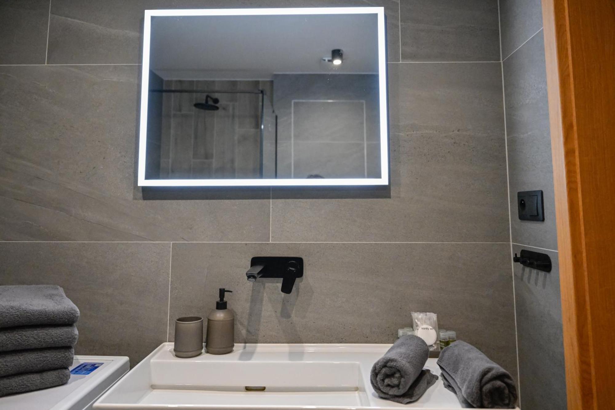 Hotel Ovruc - Rodinny Apartman 111 Strbske Pleso Bagian luar foto